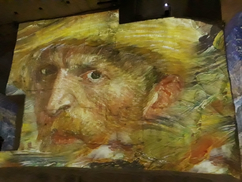 carrières de lumières,van gogh,art