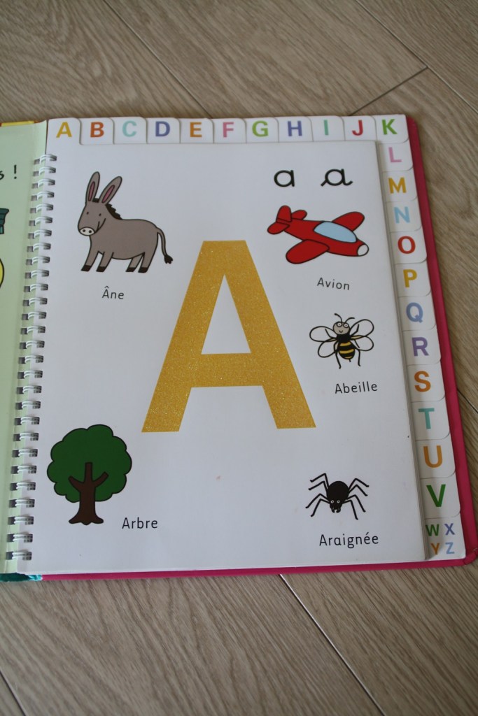 abécédaire,nathan,haut comme 3 pommes,lettres rugueuses,montessori,alphabet