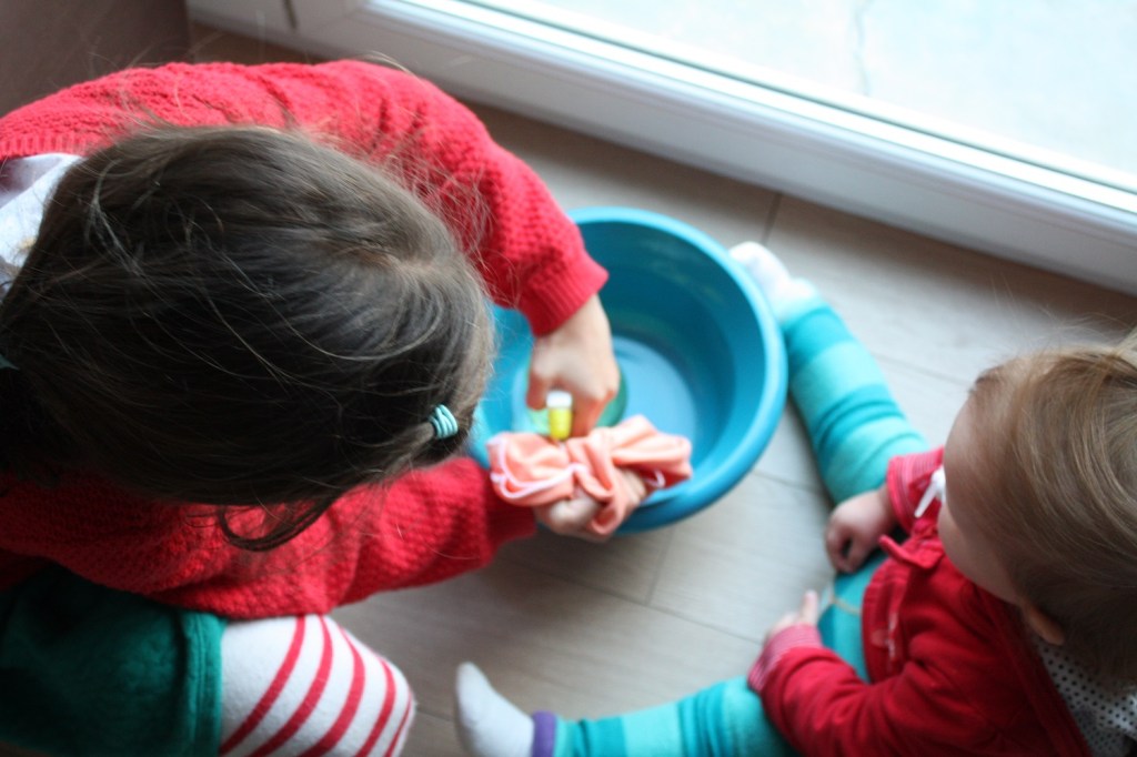 montessori,vie pratique,ménage,entretien de la maison
